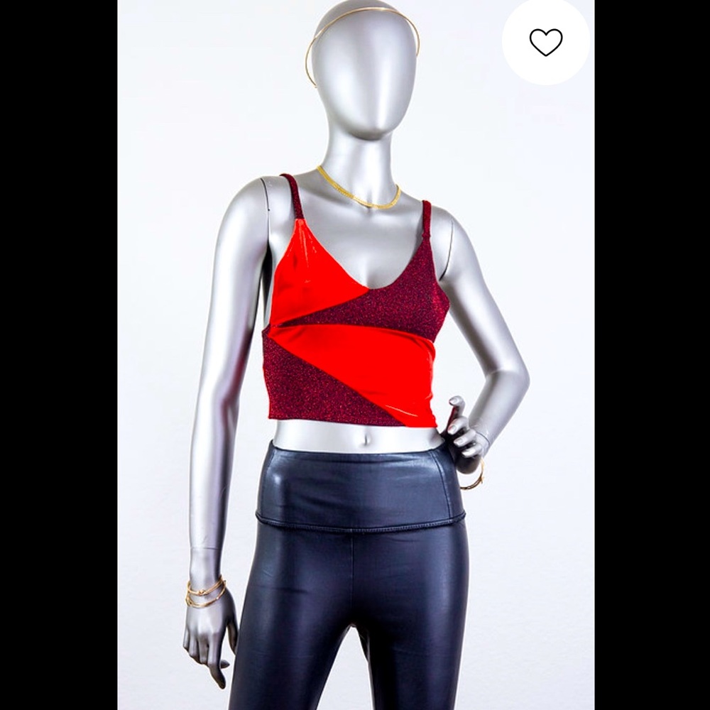 Sally Top